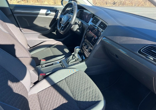 Volkswagen Golf cena 56900 przebieg: 199900, rok produkcji 2019 z Wieliczka małe 301